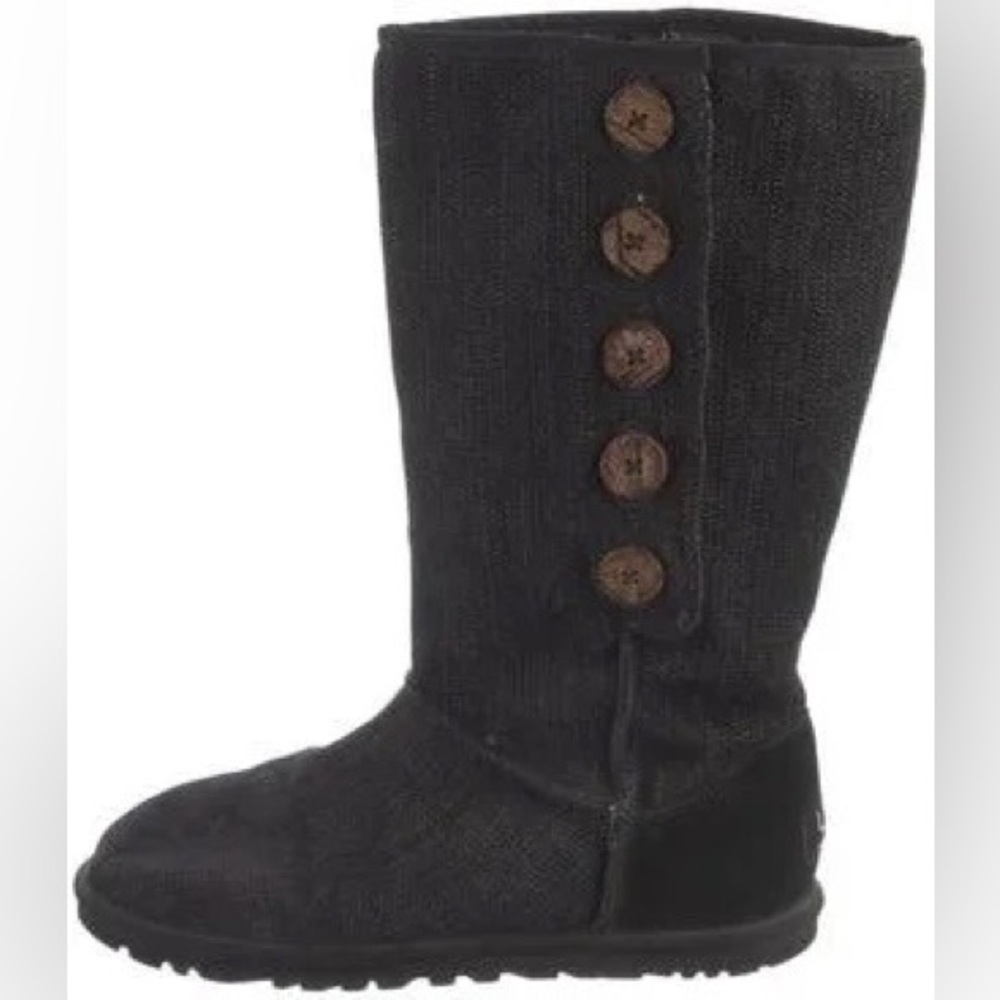 UGG Boots - Picture 2 of 8